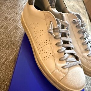 P448 Women's Cream and Gray Sneakers
